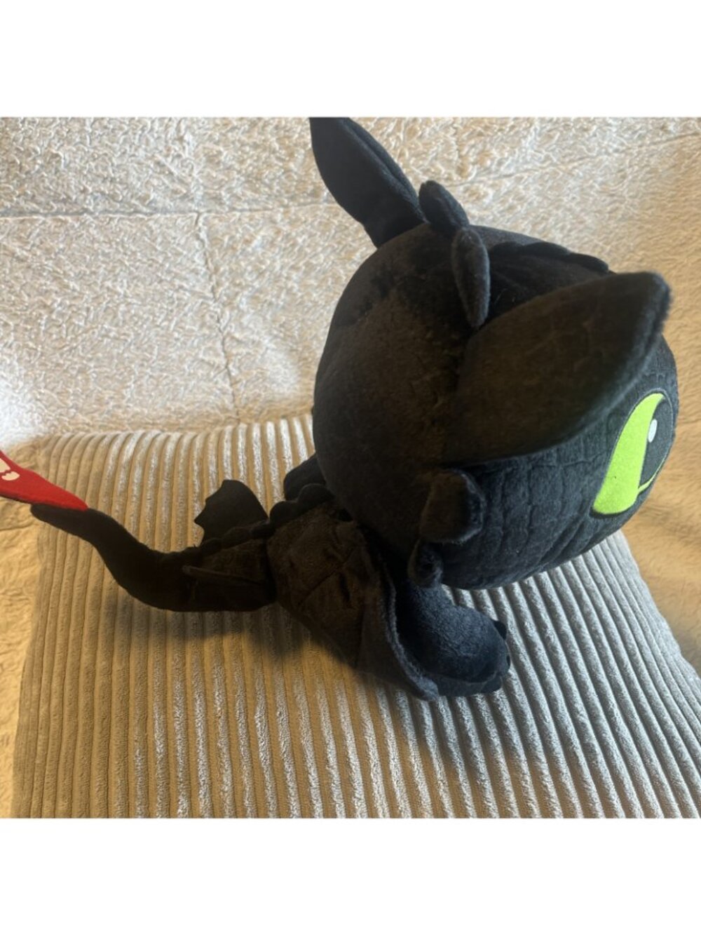 Universal Studio EPIC How To Train Your Dragon Toothless Plush Doll 10” BLACK - Picture 4 of 8